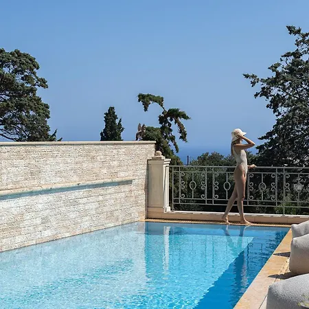 Casa Dell' Aristea, A Private Venetian Manor, By Thinkvilla