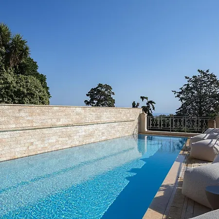 Casa Dell' Aristea, A Private Venetian Manor, By Thinkvilla Retimno
