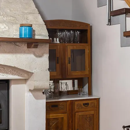 Casa Dell' Aristea, A Private Venetian Manor, By Thinkvilla * Retimno