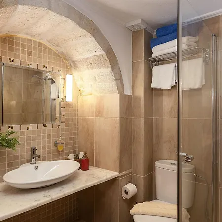 Willa Casa Dell' Aristea, A Private Venetian Manor, By Thinkvilla