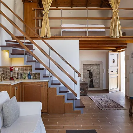 Casa Dell' Aristea, A Private Venetian Manor, By Thinkvilla *